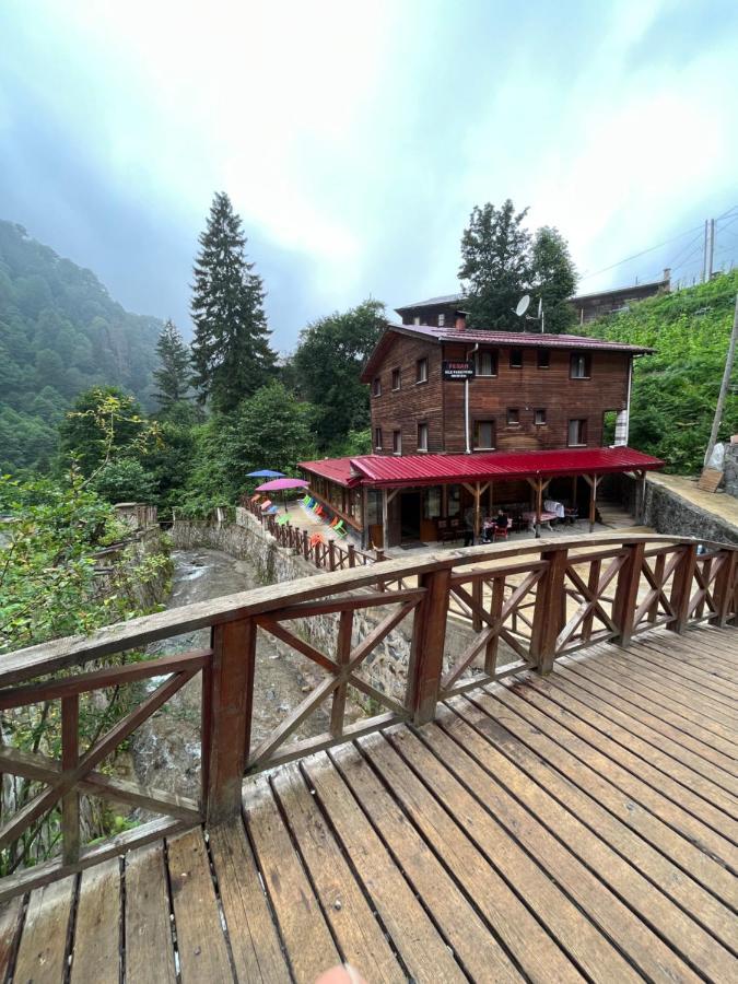 Ferah Butik Otel Çamlıhemşin Exterior foto